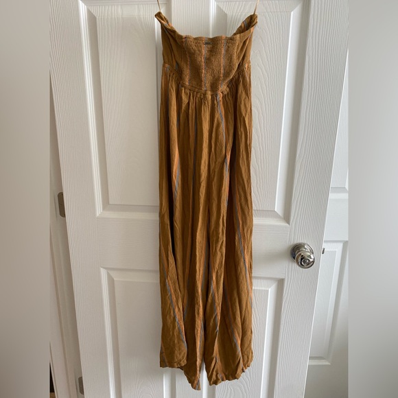 O’Neill jumpsuit - Picture 4 of 7